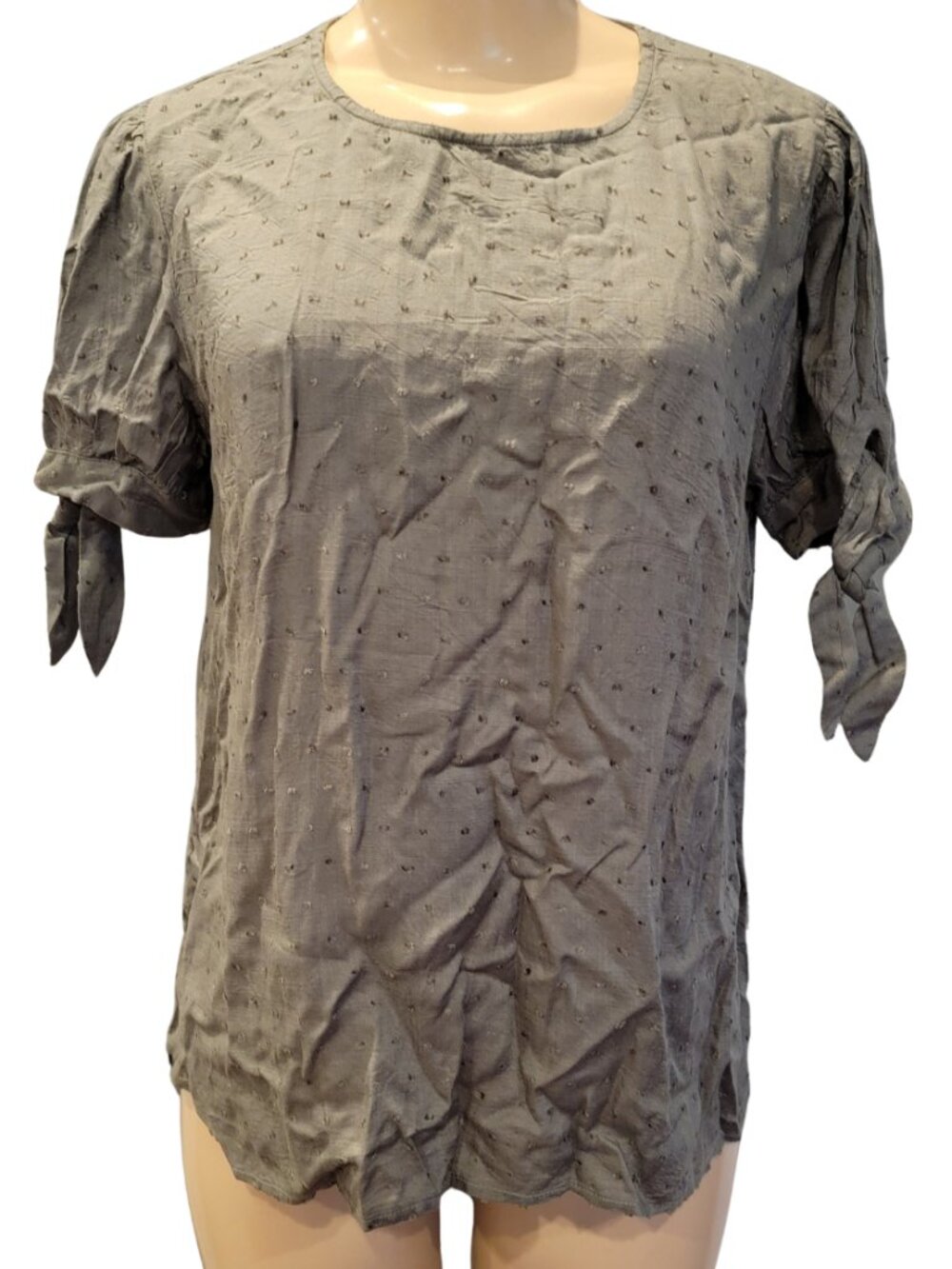 Down East Basics Laurel Wreath CottageCore Lightweight Short Sleeve Scoop Neck B